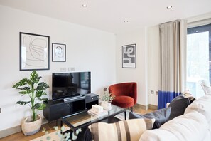 อพาร์ทเมนท์, ระเบียง | บริเวณนั่งเล่น