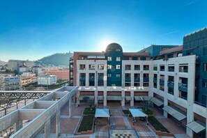 Exterior - APARTMENT IN A STATELY SETTING.  SUITABLE FOR COUPLE OR FAMILY WITH CHILDREN (Como)