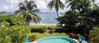 Beachfront 1-bedroom Unit in Black Rock- Salt Pool/Ocean Views