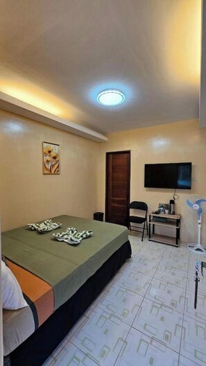 Executive Double Room, 1 King Bed - URBAN VIBE BANGKOK (Ratchathewi)