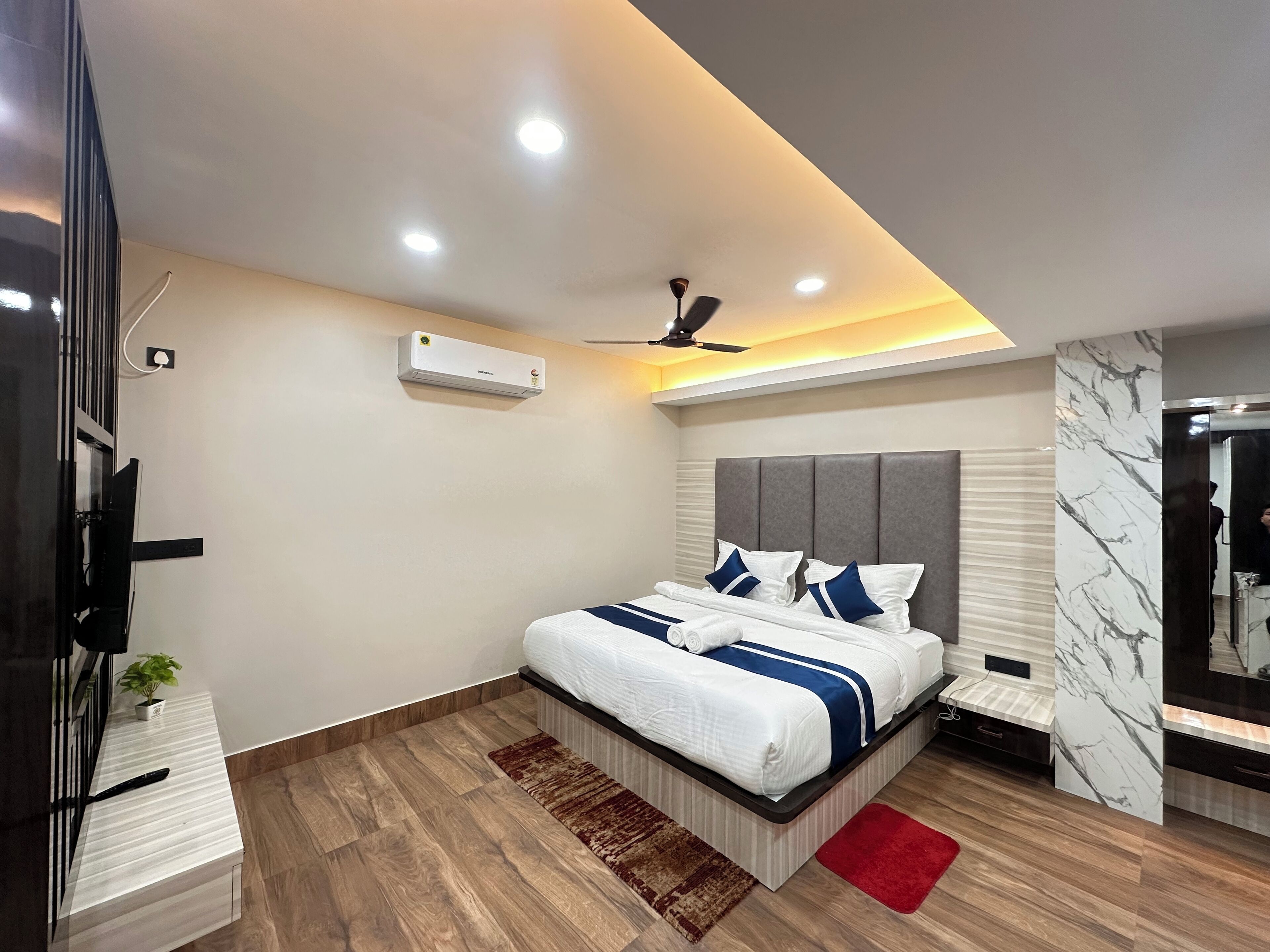 Deluxe Double Room, City View | Free WiFi