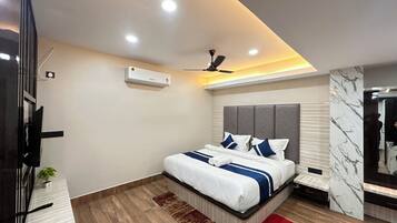 Deluxe Double Room, City View | Free WiFi