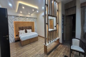 Comfort Double Room - Hotel Manjit (Falakata)