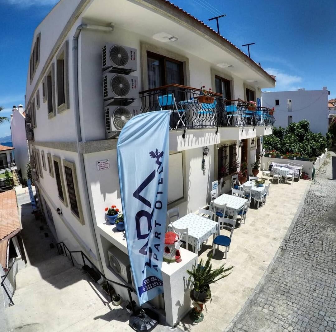 Tempat makan outdoor