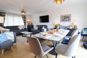 Dining - Seaview (Lowestoft)