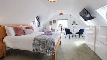 5 Schlafzimmer, kostenloses WLAN, individuell dekoriert