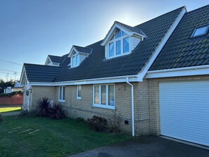 Exterior - Seaview (Lowestoft)