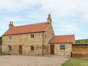 Exterior - Orchard Cottage (Durham)