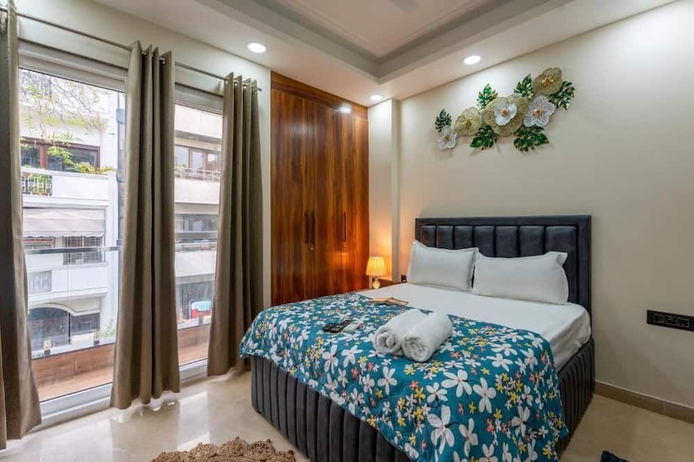 Fortune Home Service Apartment J-267