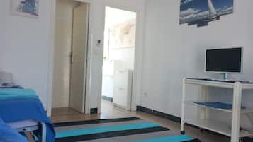 1 Schlafzimmer, Bügeleisen/Bügelbrett, WLAN, Bettwäsche