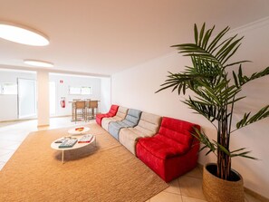 Living area - Exclusive Villa - Home Cinema - Game Room - BBQ - AC - Wi-Fi (Tavira)