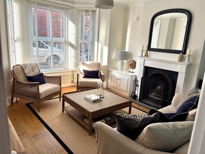 Nicht klassifiziertes Bild, 2 von 21, Schaltfläche