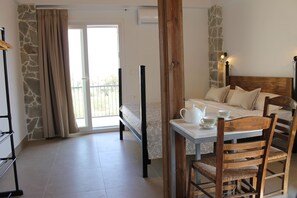 Standard Studio, Balcony, Sea View - The Rose of Limenaria (Limenaria)