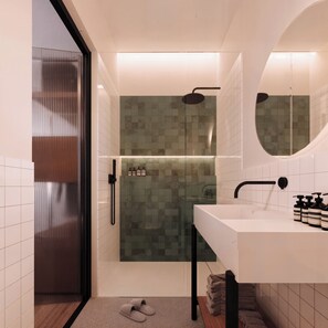 Shower, hair dryer, towels, soap - Feelathome Cortes (Madrid)