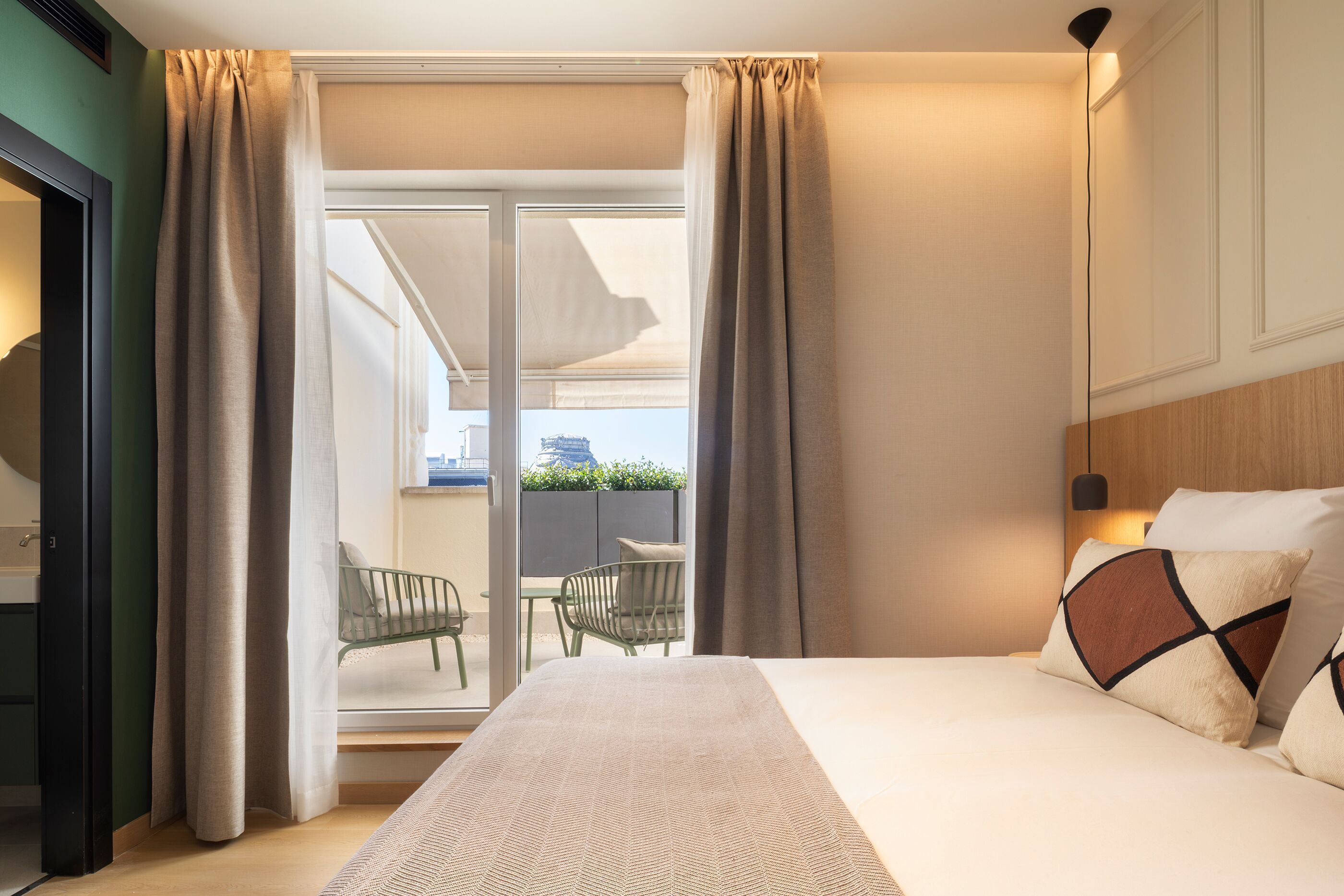 プレミアム ルーム テラス | セーフティボックス (室内)、WiFi (無料)