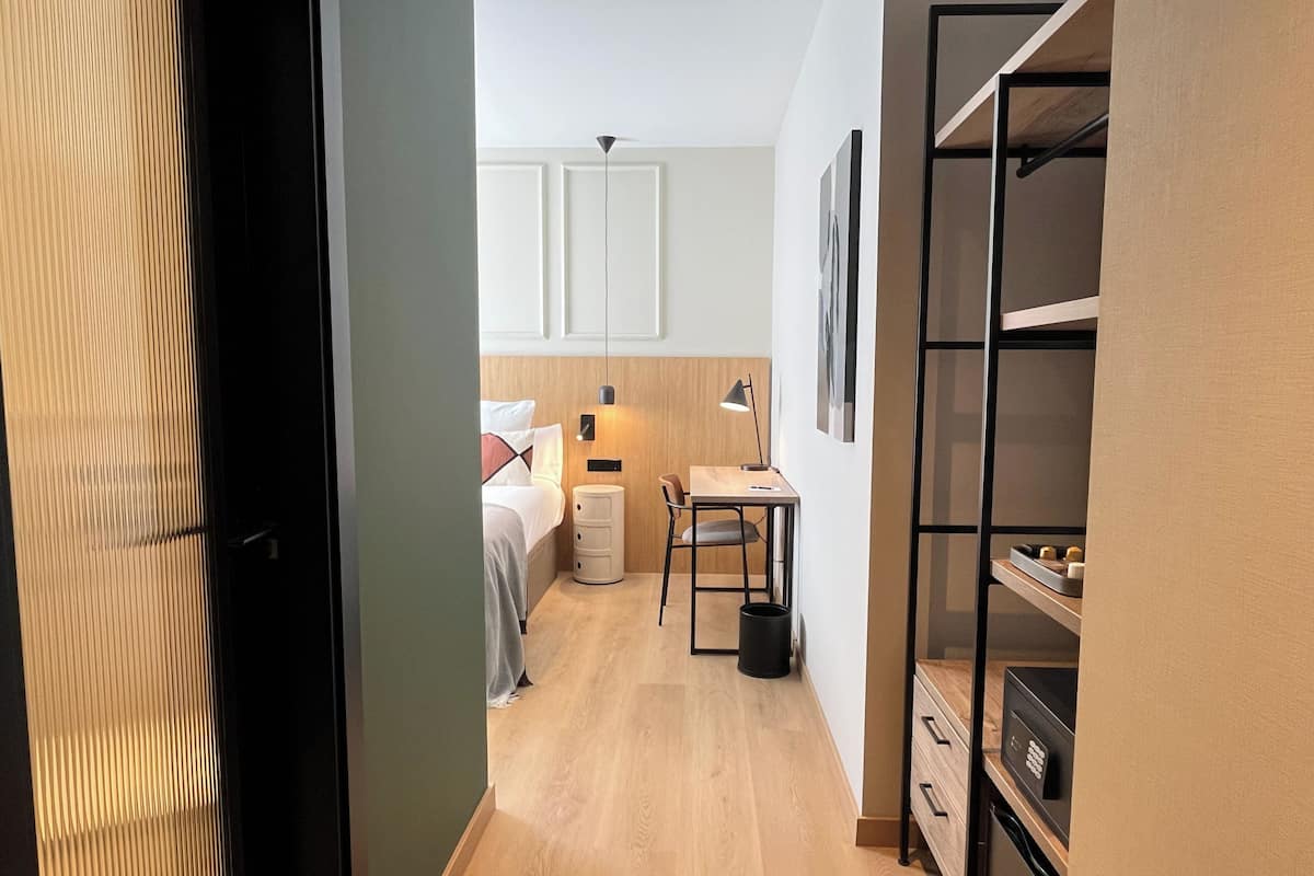 Superior Double Room | In-room safe, free WiFi