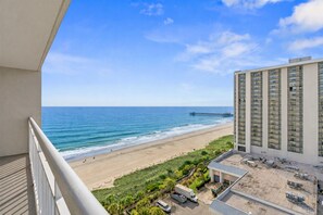 Property grounds - South Hampton 1202 3 Br Oceanview Pool Beach (Myrtle Beach)