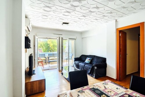 Spacious apartment on the beach for 6 people