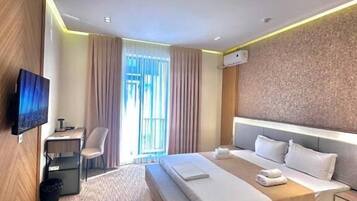 Family Triple Room | Free WiFi