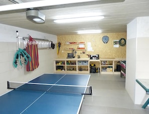 House | Games room - Comfortable Holiday Villa in the Mountains, Sauna (Piwniczna-Zdroj)