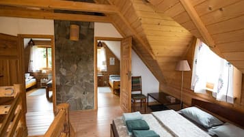 House | 4 bedrooms, individually furnished, bed sheets