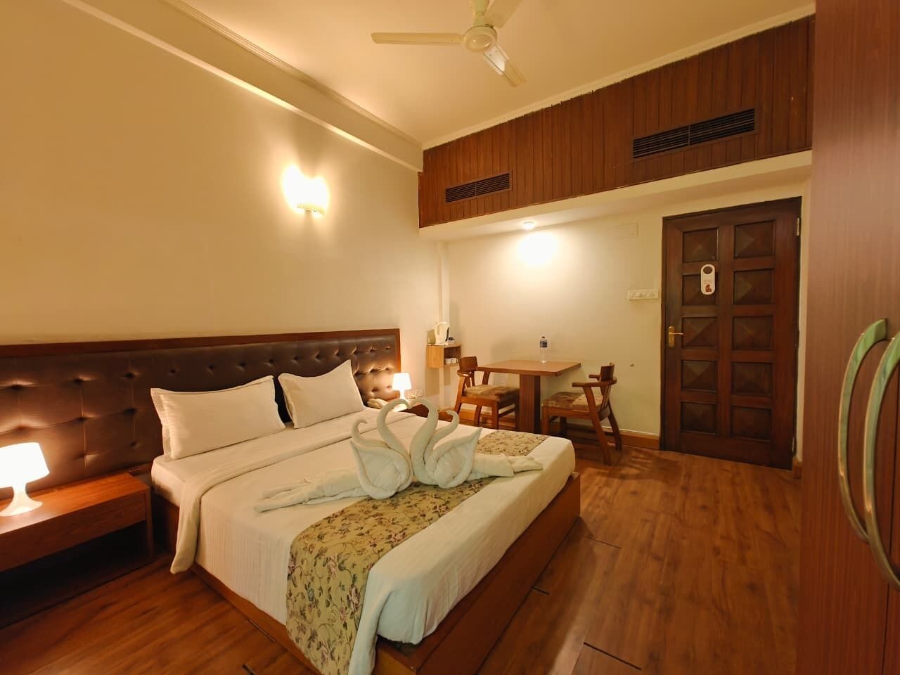 Comfort Double Room, City View | Desk, laptop workspace, iron/ironing board, free WiFi