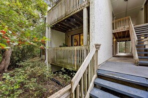 Terrace/patio - 2743 Forest Ridge I3 ~ 2BR 1BA ~ Walk to the Beach (Fernandina Beach)