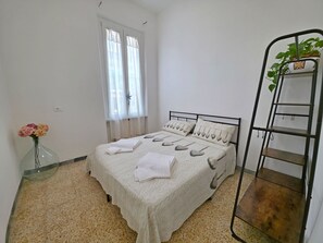 2 Schlafzimmer, Bügeleisen/Bügelbrett, Reisekinderbett, kostenloses WLAN