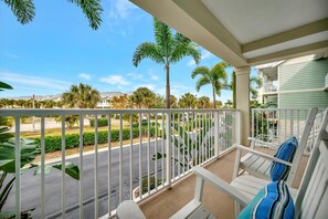 Room - Sunrise Waterfront 2BR Townhome - Pool Private Terraces (Ruskin)