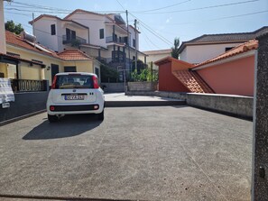 Property grounds - Machico Accommodation Madeira (Machico)