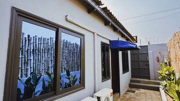 Basic Studio | Property grounds