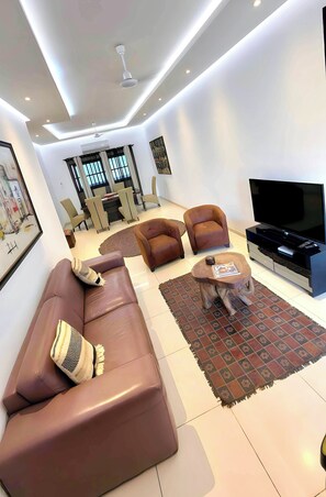 Villa, 2 Bedrooms, Air conditioning | Living area - MAYORA Villas & Suites (Lomé)