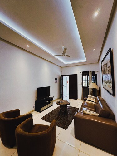 MAYORA Villas & Suites