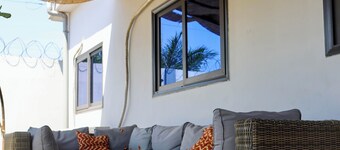 MAYORA Villas & Suites