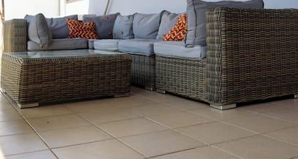 MAYORA Villas & Suites