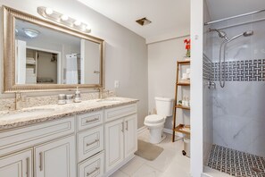 House (4 Bedrooms) | Interior - Private Deck, Yard! Family Stay Near Mercedes-benz (Atlanta)