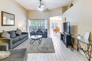 House (3 Bedrooms) | Interior - 11 Mi to Disney! Family Haven w/ Poolside Oasis (Davenport)
