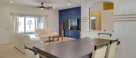 House (3 Bedrooms) | Interior