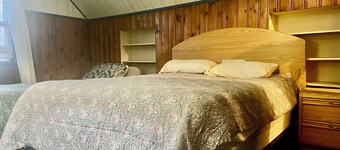 3-bedroom house in charming Hempstead with cool AC