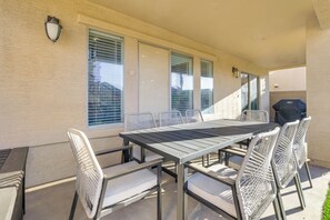 House (4 Bedrooms) | Interior - Spacious San Tan Valley w/ Private Outdoor Oasis (San Tan Valley)