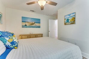 House (4 Bedrooms) | Interior - < 2 Mi to Navarre Beach: Group Home w/ Deck + Bar (Navarre)