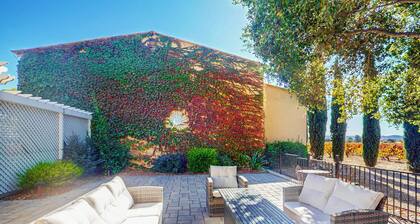 Morgan Hill Couple's Gem: 'villa in the Vineyards'