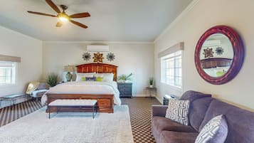 House (1 Bedroom) | Interior