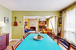 Rumah (2 Bedrooms) | Interior