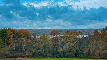 House (2 Bedrooms) | Front of property