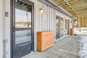 Apartment (0 Bedroom) | Interior - Ski-in/ski-out Studio at Greek Peak, Pets Welcome! (Cortland)