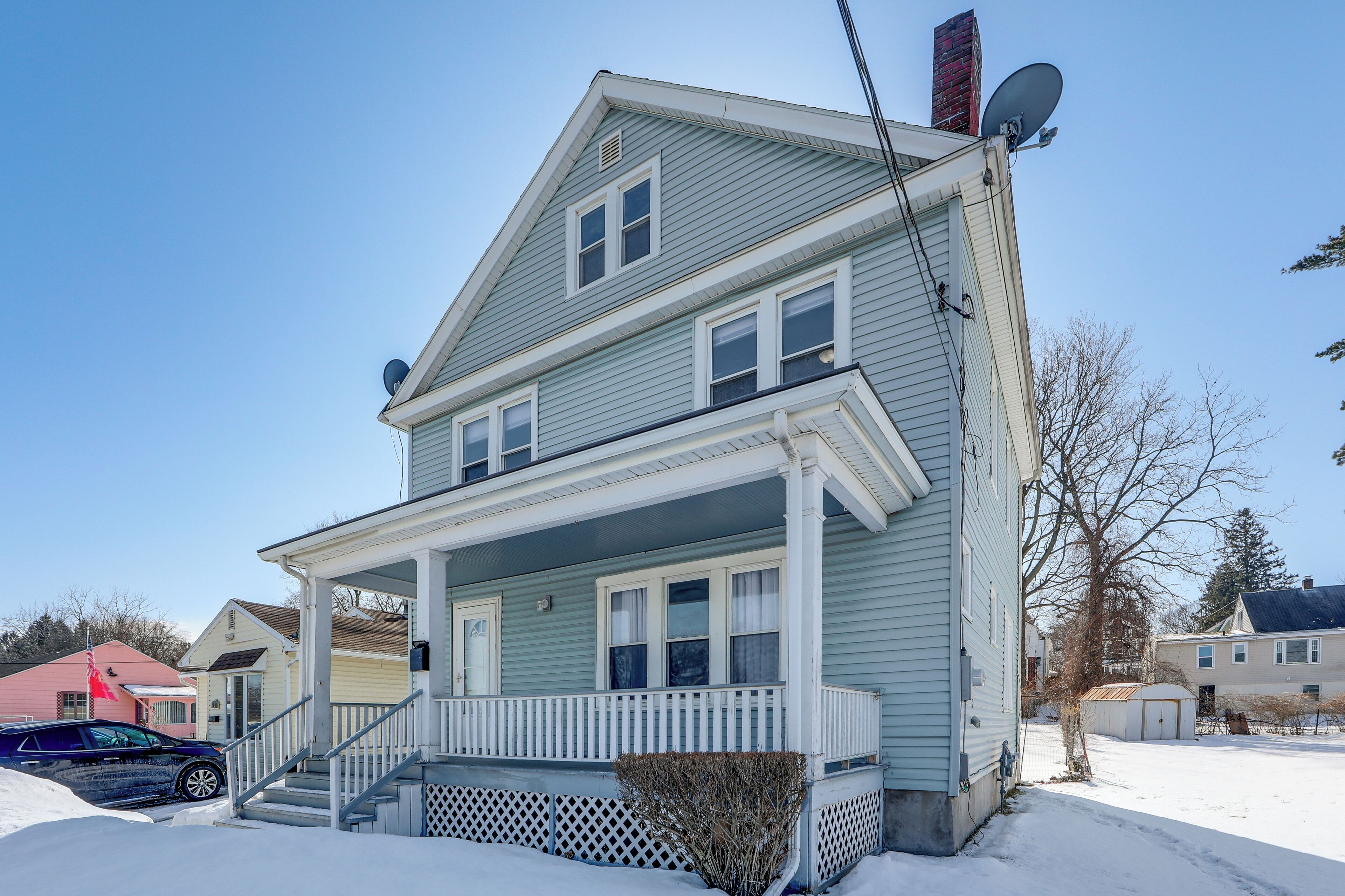House (4 Bedrooms) | Interior