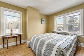 House (4 Bedrooms) | Interior - 2 Mi to Syracuse University: Quiet Family Home (Syracuse)