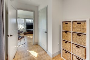 House (3 Bedrooms) | Interior - 2 Mi to Lancaster City Center: Quiet Family Home (Lancaster)