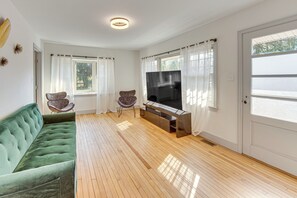 House (3 Bedrooms) | Interior - 2 Mi to Lancaster City Center: Quiet Family Home (Lancaster)